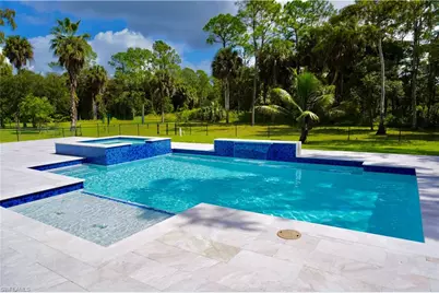 428 21st St SW, Naples, FL 34117 - Photo 11