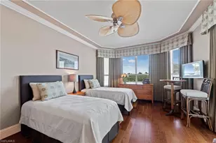 285 Grande Way, Naples, FL 34110 - Photo 19