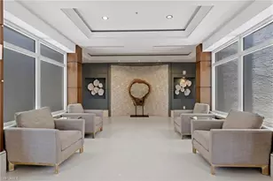 285 Grande Way, Naples, FL 34110 - Photo 35