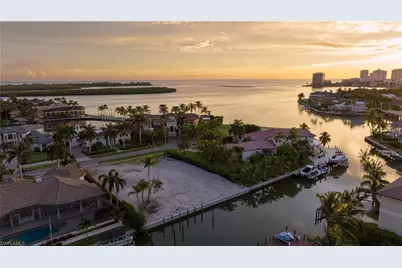 1558 Heights Ct, Marco Island, FL 34145 - Photo 15