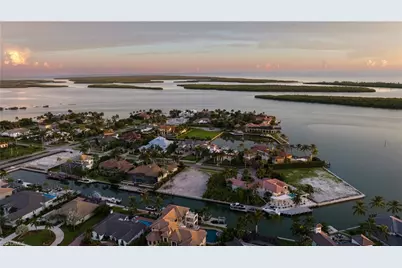 1558 Heights Ct, Marco Island, FL 34145 - Photo 17