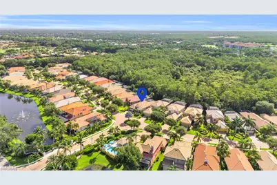 9226 Troon Lakes Dr, Naples, FL 34109 - Photo 11