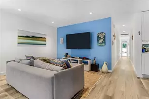 724 100th Ave N, Naples, FL 34108 - Photo 9