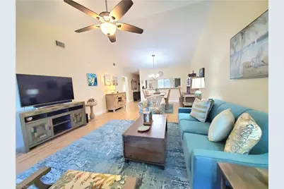 7105 Dennis Cir #E-302, Naples, FL 34104 - Photo 13