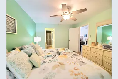 7105 Dennis Cir #E-302, Naples, FL 34104 - Photo 19