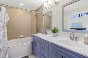 4325 Covey Cir, Naples, FL 34109 - Photo 15