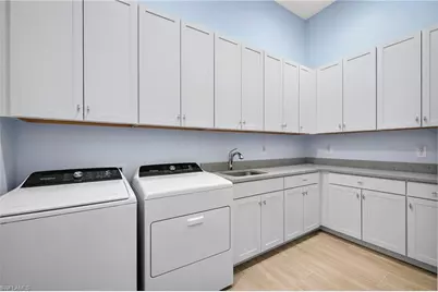 14338 Laguna Springs Ln, Naples, FL 34114 - Photo 27