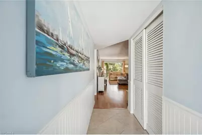 72 7th St S #305, Naples, FL 34102 - Photo 15