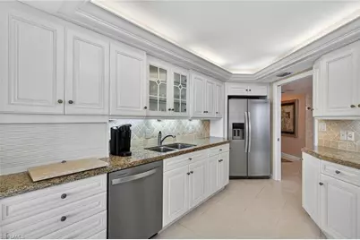 4901 Gulf Shore Blvd N #2101, Naples, FL 34103 - Photo 13