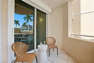 445 Dockside Dr, Naples, FL 34110 - Photo 39