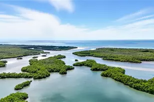 445 Dockside Dr, Naples, FL 34110 - Photo 49