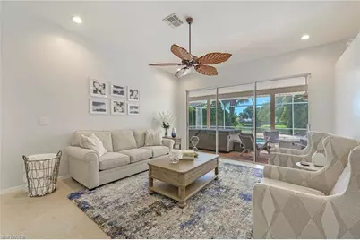 300 Wentworth Ct, Naples, FL 34104 - Photo 11