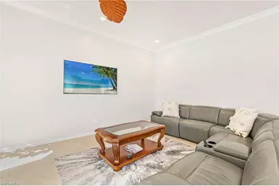 300 Wentworth Ct, Naples, FL 34104 - Photo 25