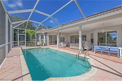 300 Wentworth Ct, Naples, FL 34104 - Photo 1