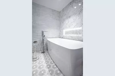 4051 Gulf Shore Blvd N #200, Naples, FL 34103 - Photo 29