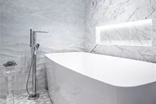 4051 Gulf Shore Blvd N, Naples, FL 34103 - Photo 29