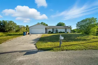 2801 28th St SW, Lehigh Acres, FL 33976 - Photo 13