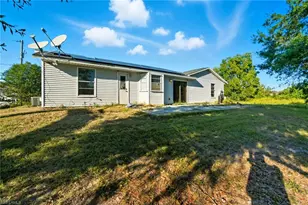 2801 28th St SW, Lehigh Acres, FL 33976 - Photo 17