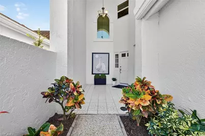 2193 Paget Cir #1.25, Naples, FL 34112 - Photo 3