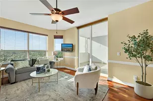 285 Grande Way, Naples, FL 34110 - Photo 31