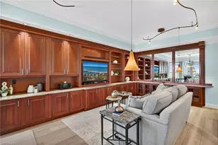 285 Grande Way, Naples, FL 34110 - Photo 19