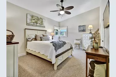 421 Countryside Dr, Naples, FL 34104 - Photo 19