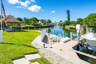 1128 Bald Eagle Dr, Marco Island, FL 34145 - Photo 21