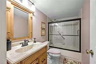 10686 Gulf Shore Dr, Naples, FL 34108 - Photo 19