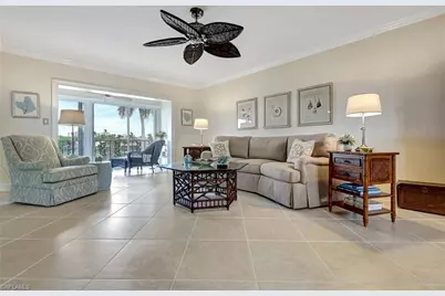 383 Harbour Dr #304, Naples, FL 34103 - Photo 9