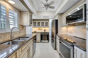 383 Harbour Dr, Naples, FL 34103 - Photo 13
