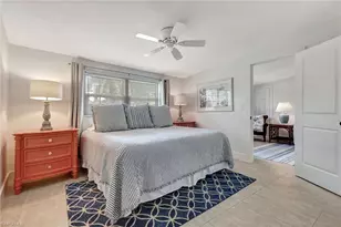 383 Harbour Dr, Naples, FL 34103 - Photo 37