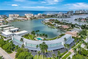 383 Harbour Dr, Naples, FL 34103 - Photo 3