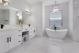 2419 6th Ave SE, Naples, FL 34117 - Photo 21