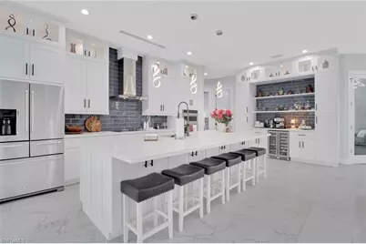 2419 6th Ave SE, Naples, FL 34117 - Photo 9