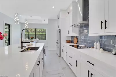 2419 6th Ave SE, Naples, FL 34117 - Photo 11