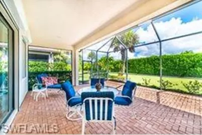 1374 Petone Ct, Naples, FL 34113 - Photo 11