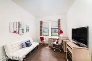 1374 Petone Ct, Naples, FL 34113 - Photo 9