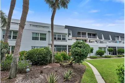 4200 Belair Ln #105, Naples, FL 34103 - Photo 23