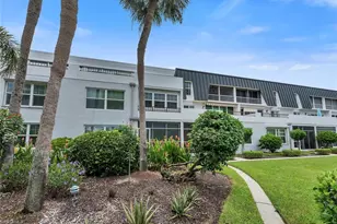 4200 Belair Ln, Naples, FL 34103 - Photo 23