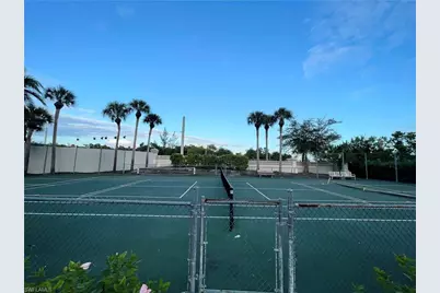 13105 Vanderbilt Dr #802, Naples, FL 34110 - Photo 11