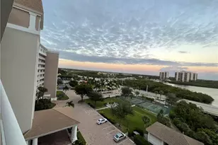 13105 Vanderbilt Dr, Naples, FL 34110 - Photo 3