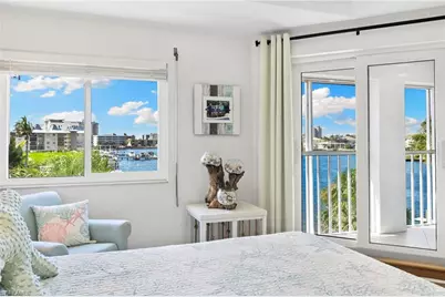 9101 Vanderbilt Dr #302, Naples, FL 34108 - Photo 17