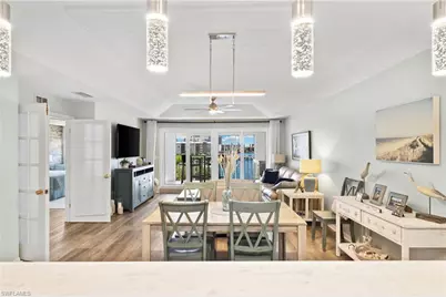 9101 Vanderbilt Dr #302, Naples, FL 34108 - Photo 9