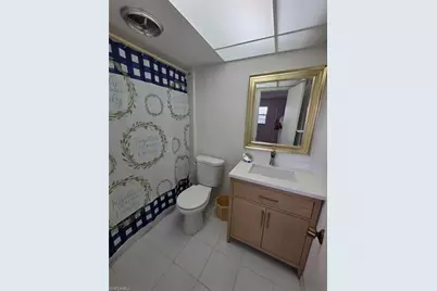 160 Turtle Lake Ct #209, Naples, FL 34105 - Photo 9