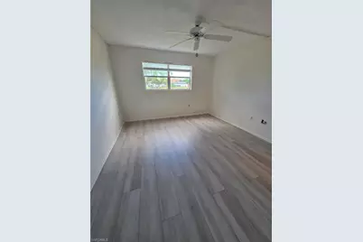 160 Turtle Lake Ct #209, Naples, FL 34105 - Photo 17