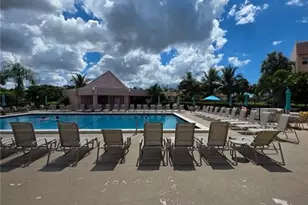 160 Turtle Lake Ct, Naples, FL 34105 - Photo 27