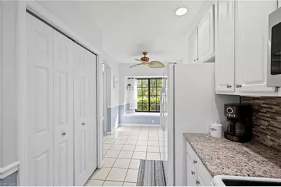 7715 Woodbrook Cir #3402, Naples, FL 34104 - Photo 9