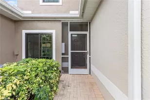 7715 Woodbrook Cir, Naples, FL 34104 - Photo 33