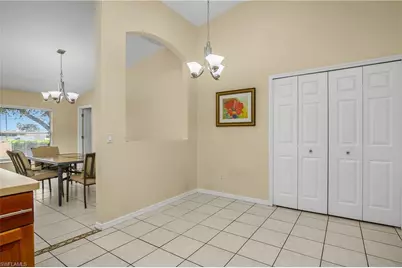2905 NE 1st Pl, Cape Coral, FL 33909 - Photo 23