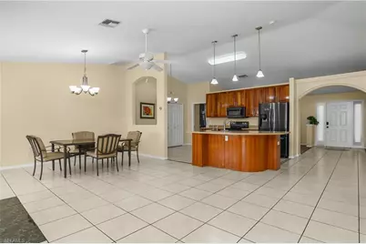 2905 NE 1st Pl, Cape Coral, FL 33909 - Photo 15